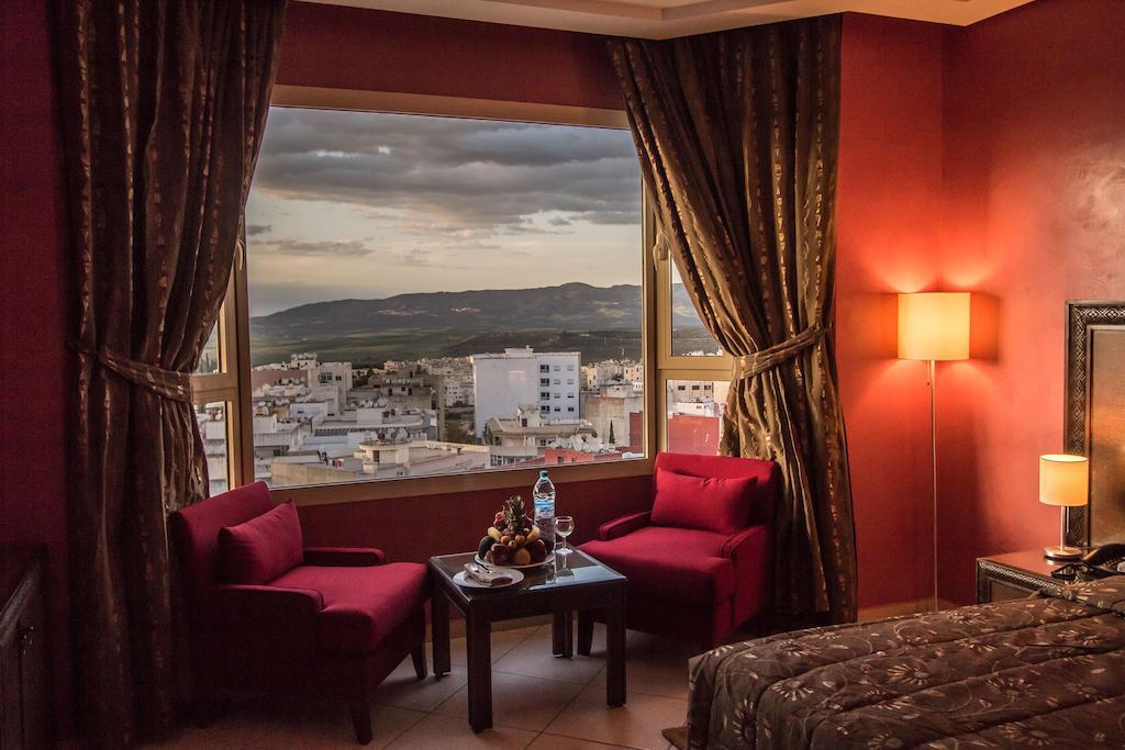 Hotel Tafilalet Meknès Екстериор снимка